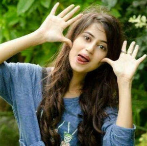 Meet your Posher, Poojitha